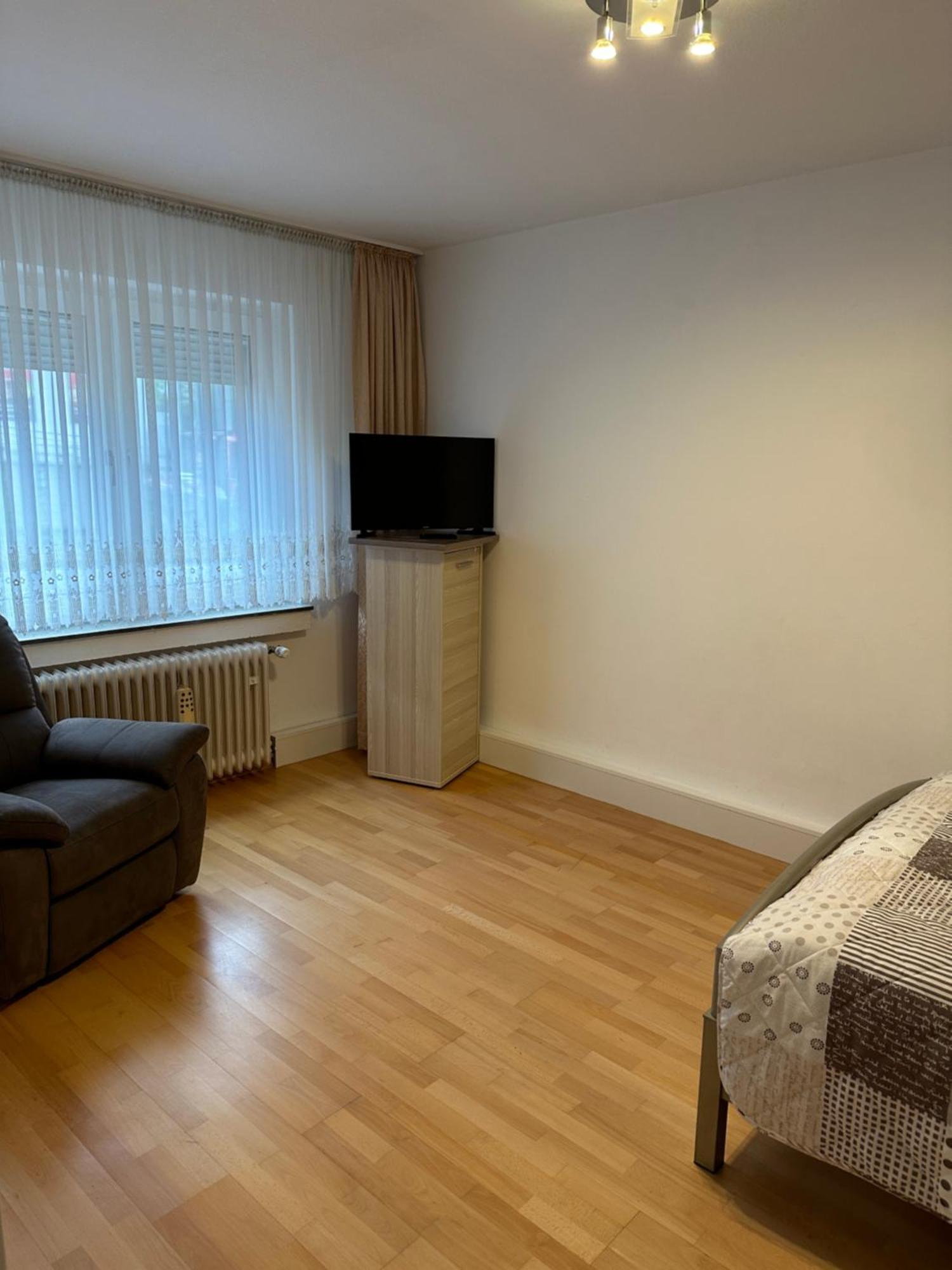 Holiday-Ferienwohnung Solingen-Mitte Exterior photo